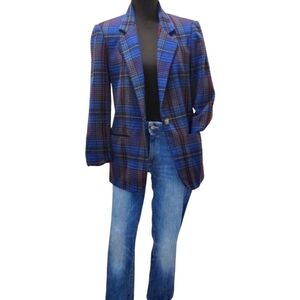SAVANAH Wool Plaid Fitted Button Pocket Blazer